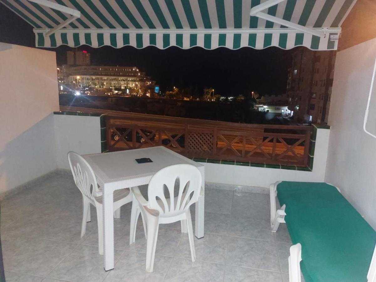 Victoria Court 2, Los Cristianos Guincho  Esterno foto