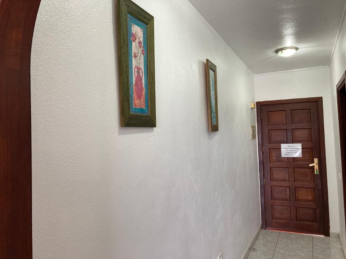 Victoria Court 2, Los Cristianos Guincho  Esterno foto